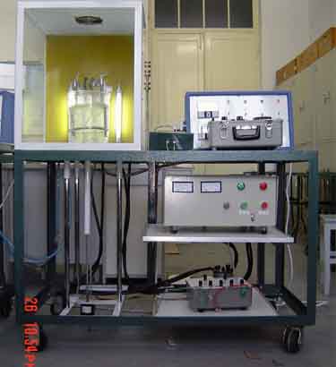 大容器內水沸騰放熱試驗台